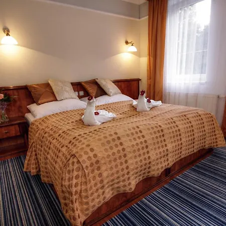 & Wellness Harmonie Otel 3*