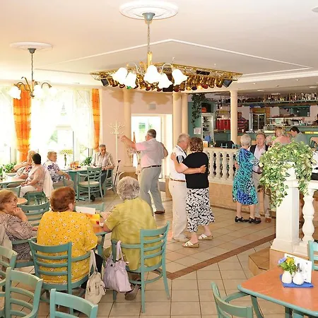 & Wellness Harmonie Hotel 3*